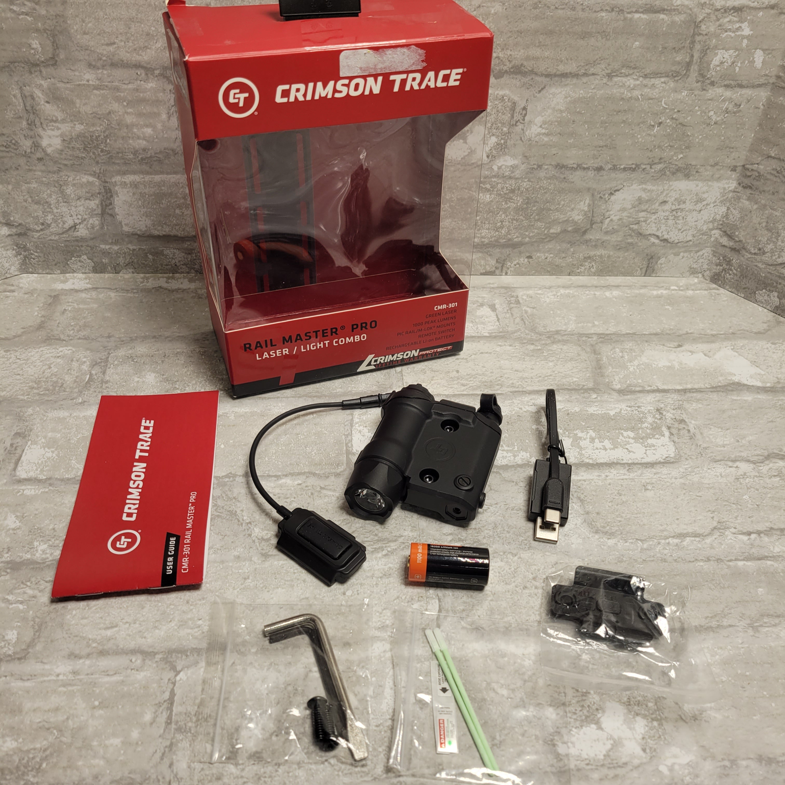 Crimson Trace CMR-301 Rail Master Pro Laser/Light Combo *READ* (8032887144686)
